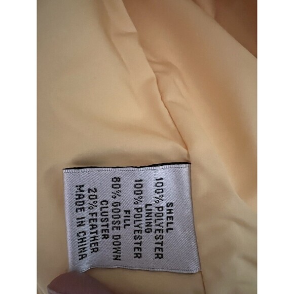 Talbots Quilted Puffer Vest Goose Down Snap Zip Womens Size M Petite Yellow - Picture 4 of 5